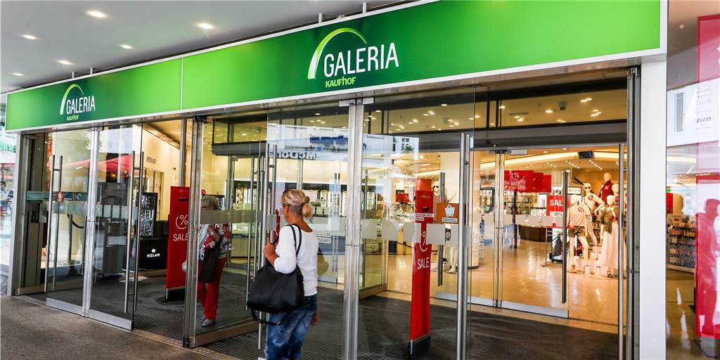 Mitarbeiter wehren sich - Sierau will Schließungen noch abwenden Die Stadt Dortmund will gemeinsam mit Gewerkschaften herausfinden, ob sich die Schließungen von Galeria Karstadt Kaufhof in Dortmund noch verhindern lassen.