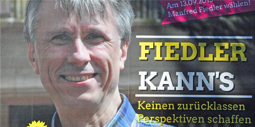 Manfred Fiedler wird Bürgermeisterkandidat von Grünen, Linken und FWI „Fiedler kann‘s“ lautete die Kampagne rund um den damals 54-Jährigen bei der Bürgermeisterwahl 2015. Jetzt tritt der Grüne wieder an, allerdings für Grüne, FWI und Linke zusammen. Damit käme er auf ein Stimmenpotenzial von rund 20 Prozent, nimmt man die Ratswahl 2014 zur Grundlage dieser Rechnung.