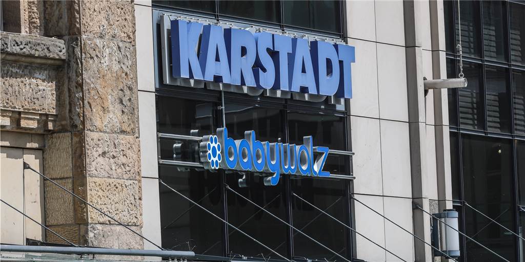 Verluste in Dortmund? Karstadt/Kaufhof soll Geschäftsbücher offen legen Karstadt Kaufhof in Dortmund
