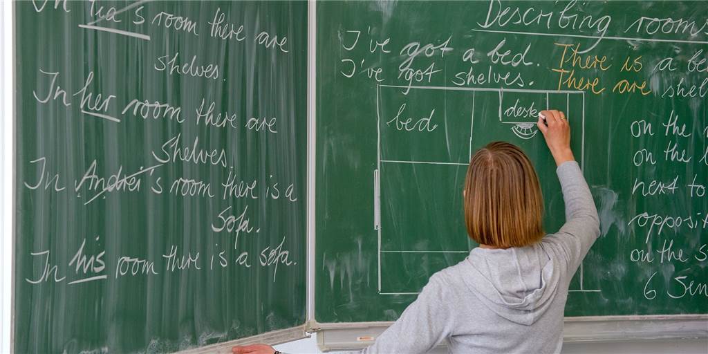 Schulleiter kritisieren Ministeriums-Pläne für Neustart nach den Ferien Wie es nach den Ferien in den Schulen weitergehen soll, steht in einer neuen Mail des Ministeriums. Für die Schuleiter in Castrop-Rauxel gibt es jetzt eine Menge Rätsel zu lösen.
