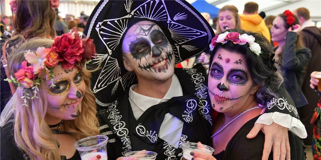 Kein Adventsmarkt, kein Karneval: Stadt sagt weitere Veranstaltungen ab Kein Adventsmarkt, kein Karneval: Stadt sagt weitere Veranstaltungen ab