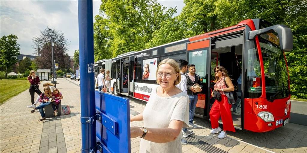 Pendler müssen sich gedulden: Schnellbus soll alle 30 Minuten fahren Der Blick auf die Fahrpläne zeigt, auf der Schnellbuslinie von Olfen über Lüdinghausen und Senden nach Münster gibt weiter einen Stundentakt.