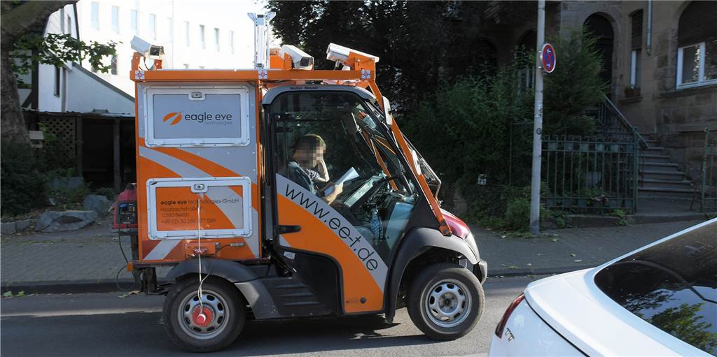 Skurriles Kamera-Fahrzeug war am Wochenende in Schwerte unterwegs Skurriles Kamera-Fahrzeug war am Wochenende in Schwerte unterwegs