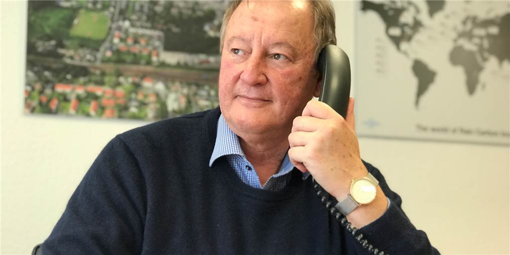 Manager Weymans verlässt Rütgers Germany noch diesen Sommer Dr. Günter Weymans (62), COO der Rain Carbon GmbH, in seinem Büro bei Rütgers in Rauxel: Der Manager verlässt das Unternehmen noch in diesem Sommer.