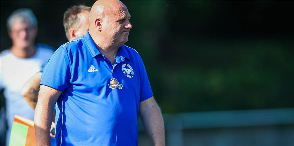 BW Huckarde holt 13 neue Spieler und einen Co-Trainer für Thomas Faust BW Huckarde holt 13 neue Spieler und einen Co-Trainer für Thomas Faust