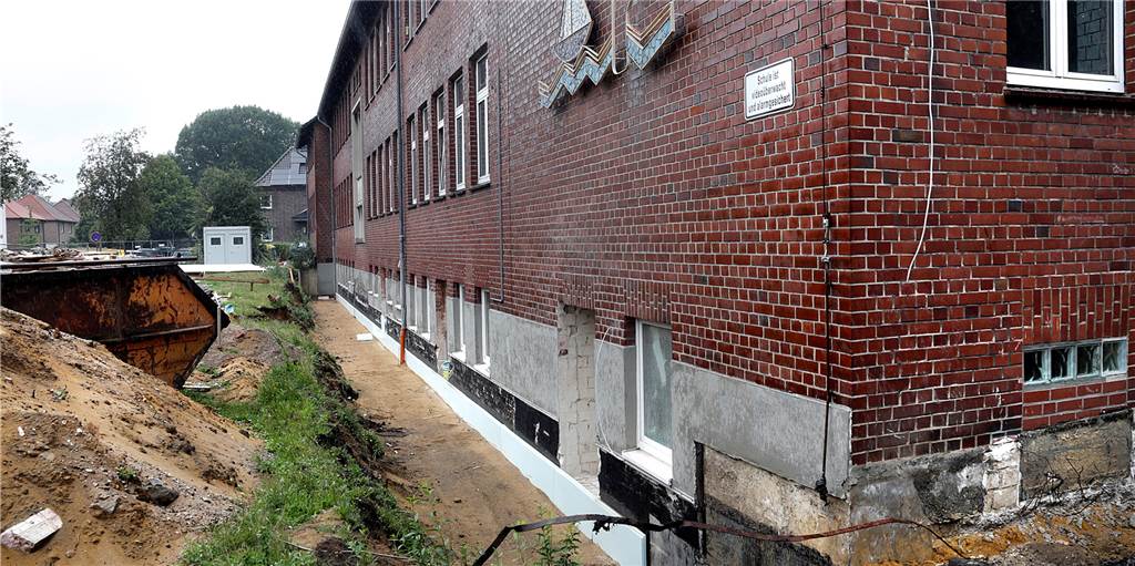 Bauverzögerung: Die Eröffnung der neuen DRK-Kita verschiebt sich So sieht es aktuell an der Baustelle der ehemaligen Martin-Luther-Schule aus, die zur Kita umgebaut wird.