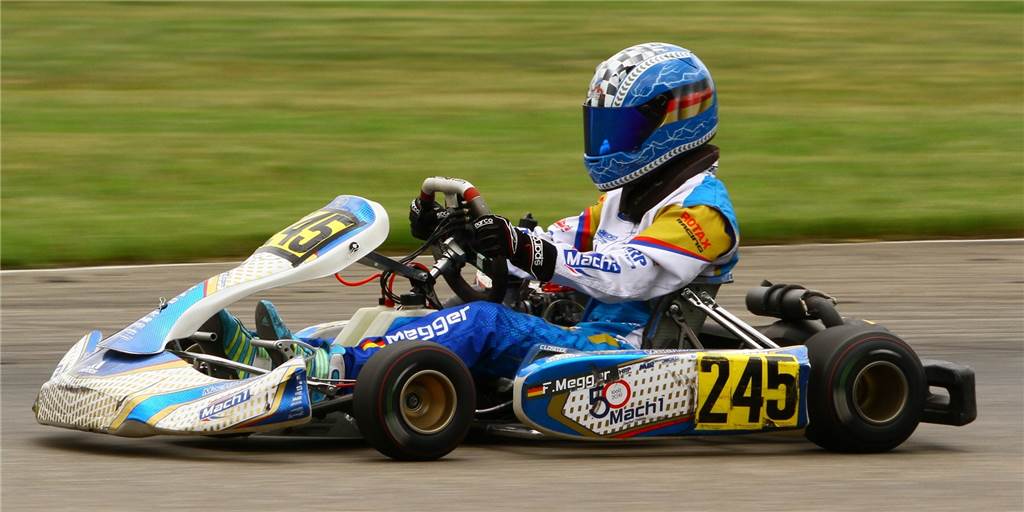 Trotz Mega-Crash: Halterner Kartpilot Farin Megger überzeugt in Belgien Farin Megger erlebte in Belgien einen heftigen Crash mit mehreren Fahrern.