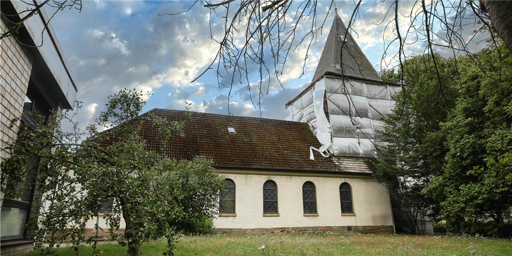 Stadt will am ältesten Turm Dortmunds eine neue Kita bauen Auf der Fläche der ehemaligen Lindenhorster Kirche will die Stadt eine Kita bauen.