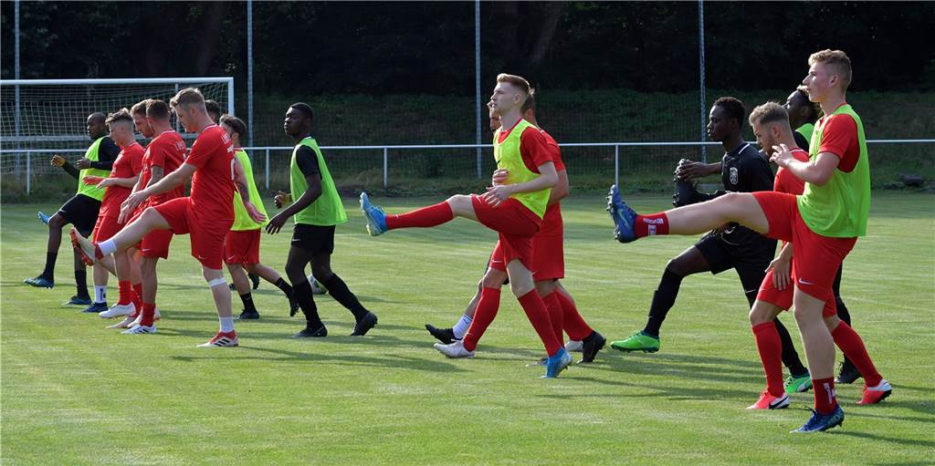 Lüner SV sticht mehrere Vereine bei der Verpflichtung eines Dortmunder Sturmtalents aus Lüner SV sticht mehrere Vereine bei der Verpflichtung eines Dortmunder Sturmtalents aus