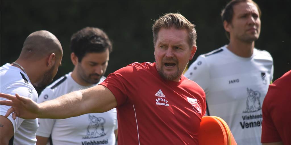 Trainingsstart: Coach Mario Plechaty braucht keine Eingewöhnungszeit beim FC Nordkirchen Trainingsstart: Coach Mario Plechaty braucht keine Eingewöhnungszeit beim FC Nordkirchen
