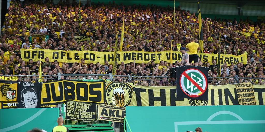 Wunsch nach Veränderungen im Fußball - und die Rolle der BVB-Fanszene Wunsch nach Veränderungen im Fußball - und die Rolle der BVB-Fanszene