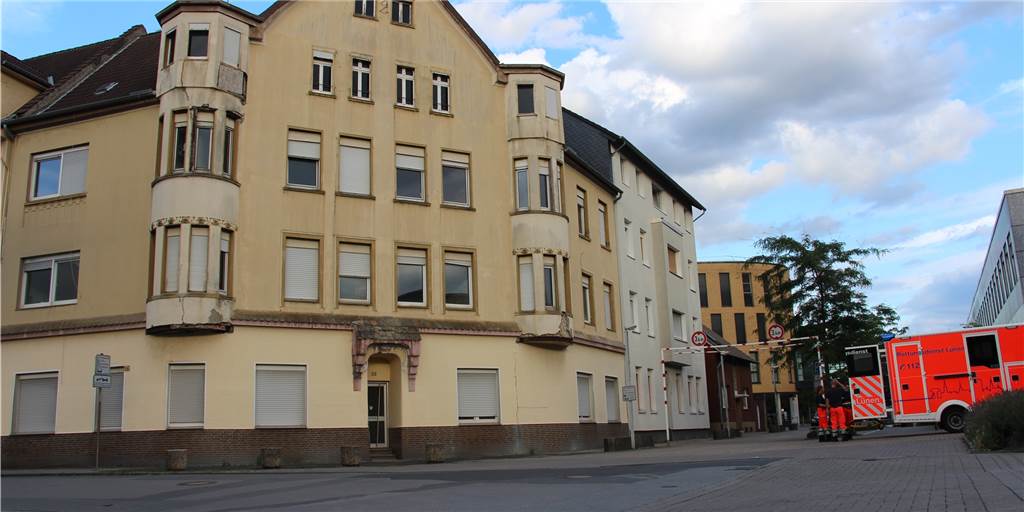 Wohnen am Krankenhaus Lünen: Alte Häuser machen Platz für 16 Wohnungen Wohnen am Krankenhaus Lünen: Alte Häuser machen Platz für 16 Wohnungen
