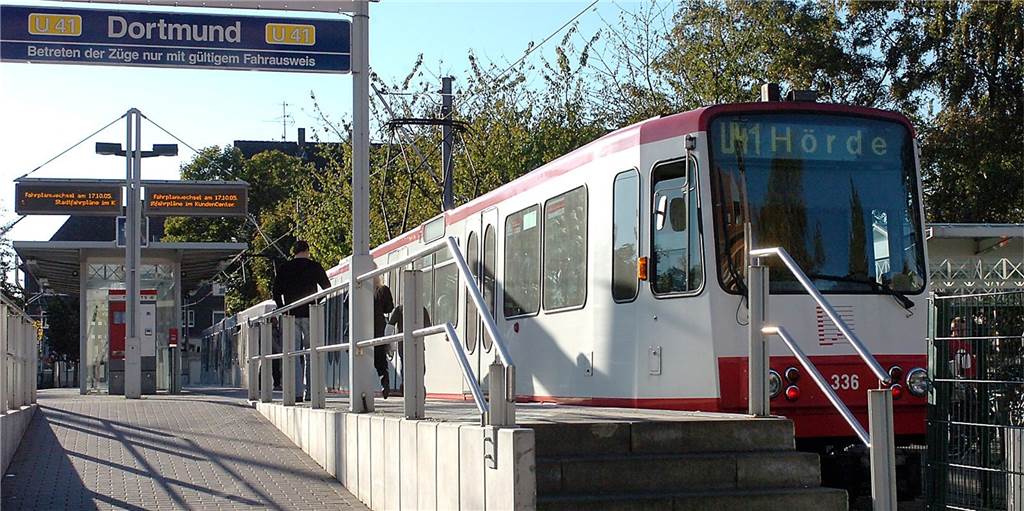 Straßenbahn von Dortmund nach Waltrop: Experte sieht Bedarf und Chance Von Brambauer lässt es sich bequem per Stadtbahn nach Dortmund fahren - bis nach Hörde. In andere Richtungen - ob nach Waltrop oder in die Lüner Innenstadt - geht es nicht mehr. Vielleicht Könnte sich das ändern.
