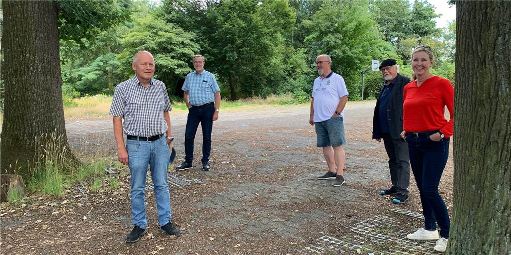 So machen die Hervester mehr aus ihrem Marienviertel Die Mitglieder der Initiative Zukunft Marienviertel mit Franz-Josef Gövert, Rolf Rommeswinkel, Johannes Wulf, Prof. Werner Springer und Maria Hoffrogge (v.l.) möchten die Entwicklung in ihrem Ortsteil mitbestimmen. Und tun ehrenamtlich einiges dafür.