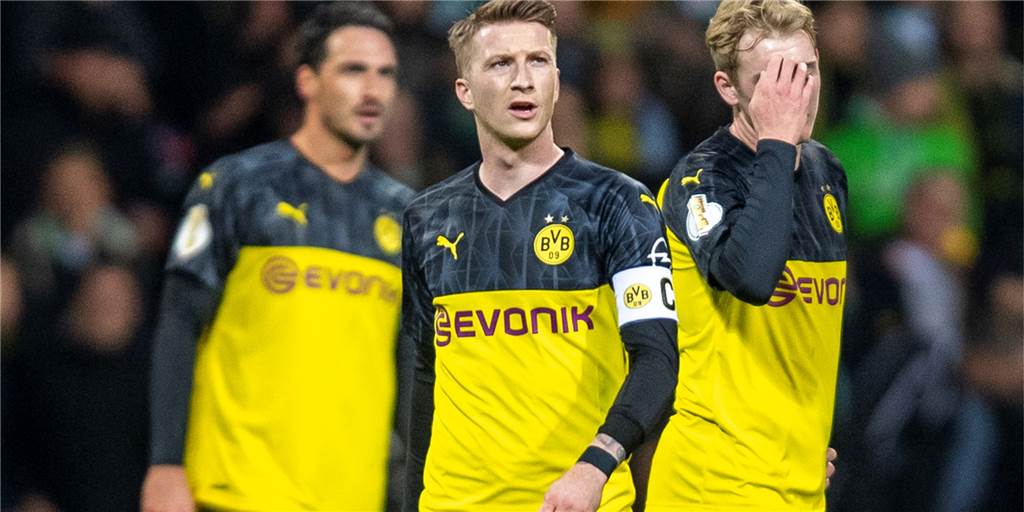 BVB-Kapitän Marco Reus muss erstmals um seinen Platz im Team kämpfen BVB-Kapitän Marco Reus muss erstmals um seinen Platz im Team kämpfen