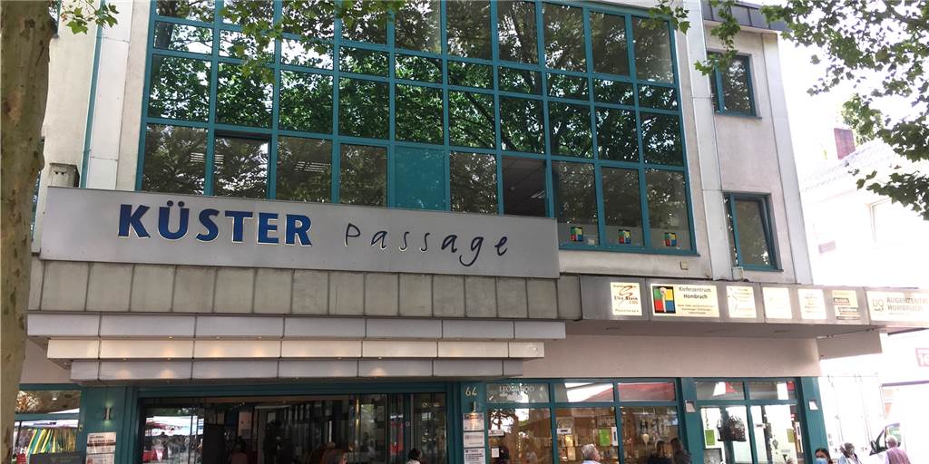 Leerstand in der Küsterpassage ist nach sieben Jahren beendet Nach vielen Jahren endlich wieder „full house“ in der Küsterpassage. Es gibt keinen Leerstand mehr.