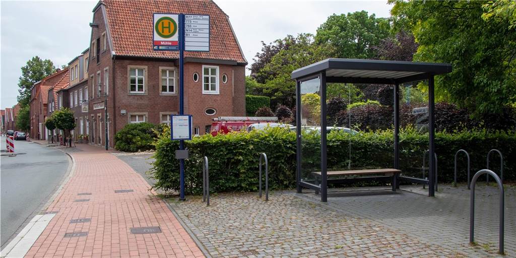 Polizeibekannter Nienborger entgeht dem Gefängnis nur knapp In der Nähe dieser Bushaltestelle in der Hauptstraße fing am 15. November 2019 gegen 20.15 Uhr alles an.