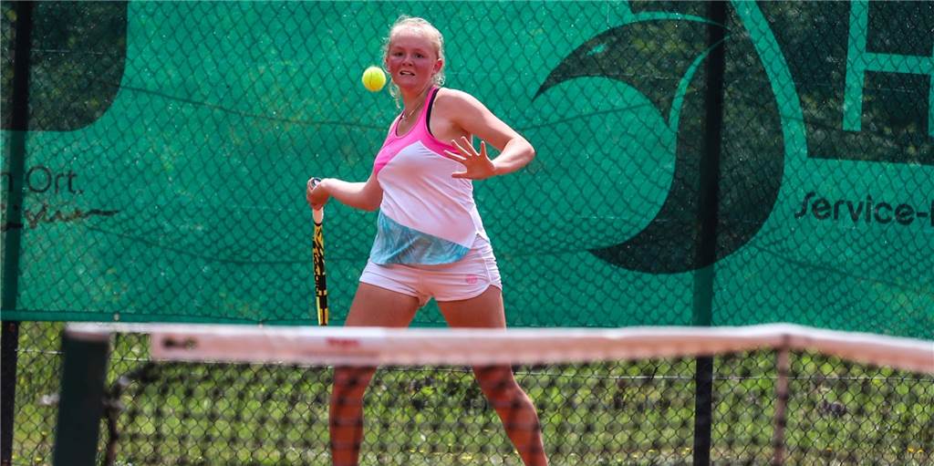 TC-Deuten-Spielerin liegt aussichtslos hinten – und gewinnt noch TC-Deuten-Spielerin liegt aussichtslos hinten – und gewinnt noch