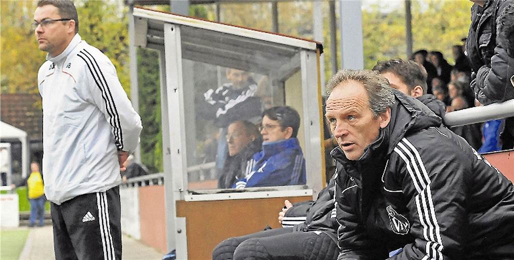 Die Holzpfosten als doppelte Trainer-„Killer“ des VfL Schwerte Die Holzpfosten als doppelte Trainer-„Killer“ des VfL Schwerte