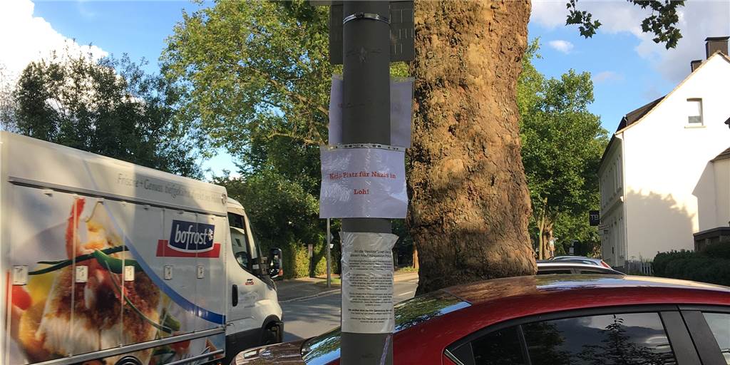 Loh-Anwohner wehren sich gegen Die Rechte-Plakate Loh-Anwohner wehren sich gegen Die Rechte-Plakate