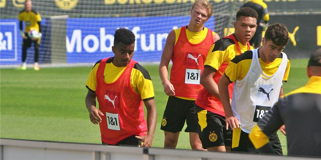 BVB-Lehrling Nnamdi Collins: Gekommen, um zu bleiben BVB-Lehrling Nnamdi Collins: Gekommen, um zu bleiben