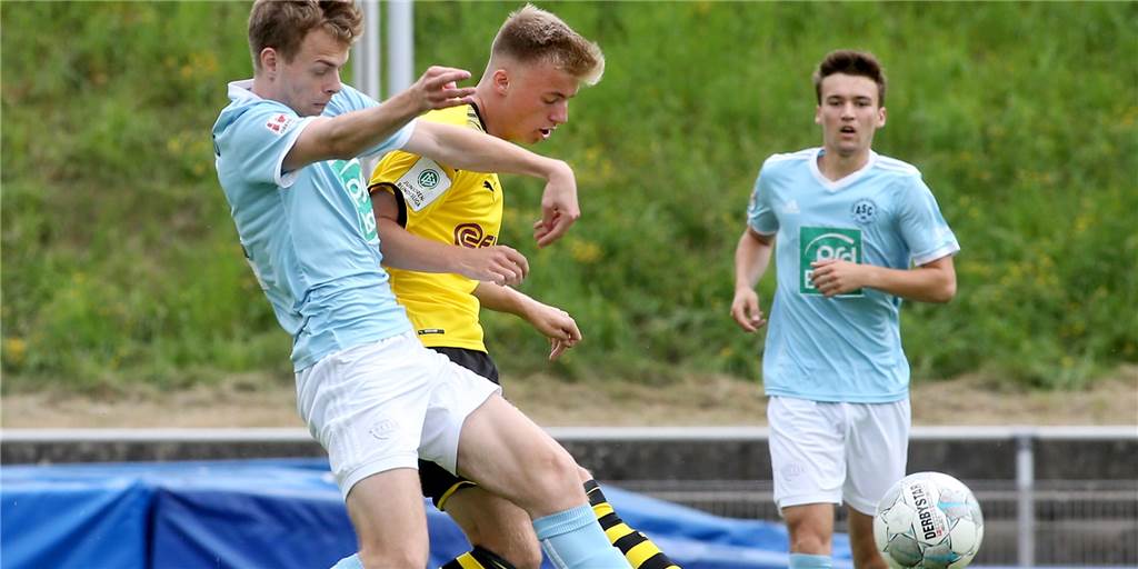 FLVW veröffentlicht Auf- und Abstiegsregelung für Fußball-Ligen - Viele Absteiger FLVW veröffentlicht Auf- und Abstiegsregelung für Fußball-Ligen - Viele Absteiger