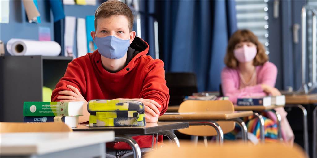 Maskenpflicht: Lüner Schulleiter finden sie richtig, aber belastend