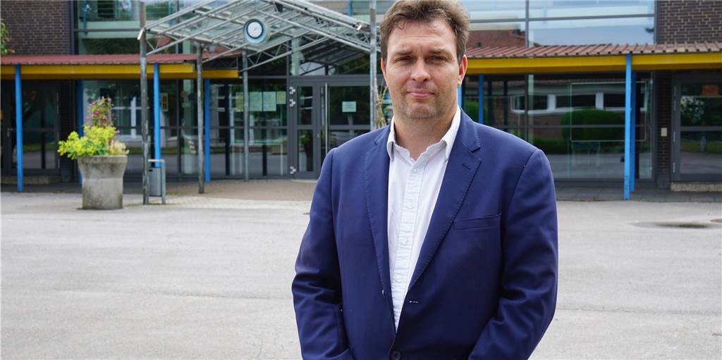 Einige Lehrer der Sekundarschule fallen aus – Unterrichtszeiten gekürzt Knut Kasche, Leiter der Sekundarschule Legden Rosendahl, ist gespannt auf den Schulbeginn mit Maskenpflicht.
