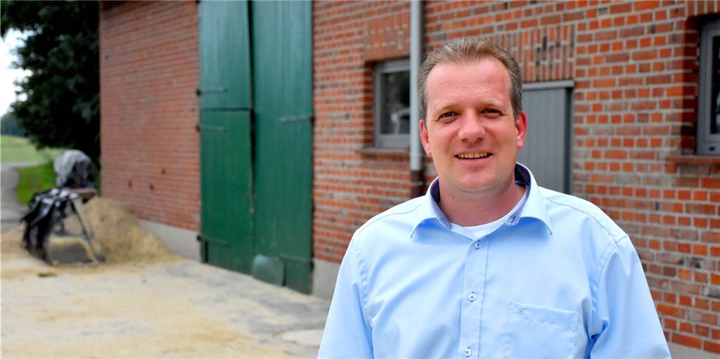 Frank Engbers (42) ist in Oeding verwurzelt und möchte Bürgermeister werden Frank Engbers (42) zieht für die CDU in den Bürgermeisterwahlkampf in Südlohn und Oeding. In der Gemeinde fühlt er sich tief verwurzelt. Woanders zu wohnen, käme für ihn nicht in Frage.