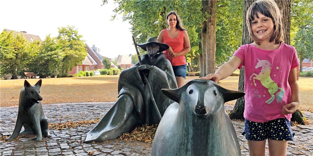 Noch drei Tage: Stadtlohner können Owweringpark online mitgestalten Jessica Prete genießt mit ihrer Tochter Alessia oft erholsame Stunden im Owweringpark.