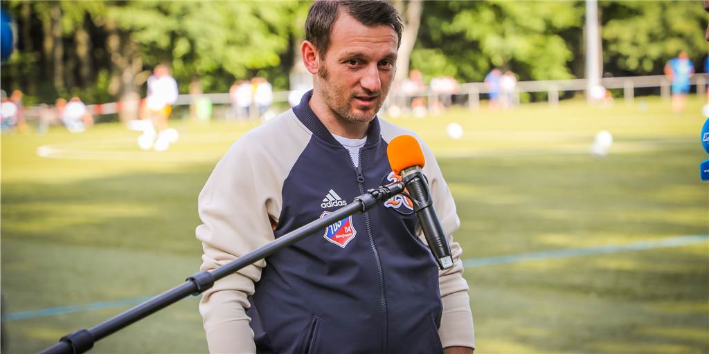 „Notbremse“: TuS Bövinghausen entlässt seinen Aufstiegs-Trainer Dimitrios Kalpakidis „Notbremse“: TuS Bövinghausen entlässt seinen Aufstiegs-Trainer Dimitrios Kalpakidis