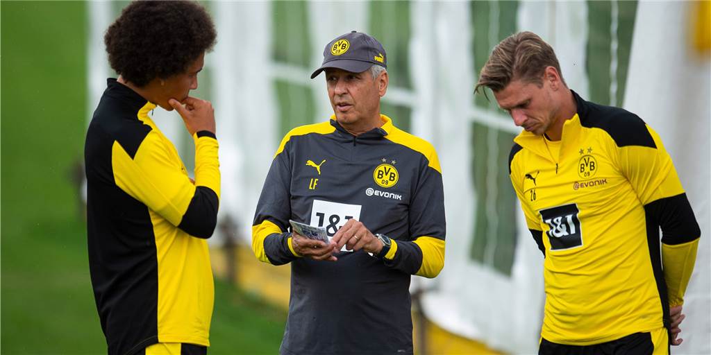 Pro und Contra: Sollte der BVB zur Viererkette zurückkehren? Pro und Contra: Sollte der BVB zur Viererkette zurückkehren?