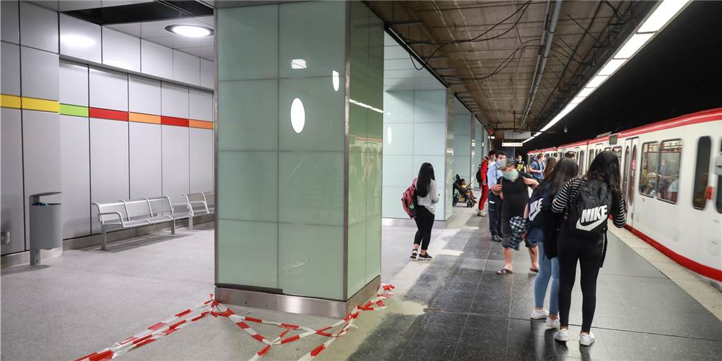 Stadtbahn-Station in neuem Design - Verspätung soll ohne Folgen bleiben Stadtbahn-Station in neuem Design - Verspätung soll ohne Folgen bleiben
