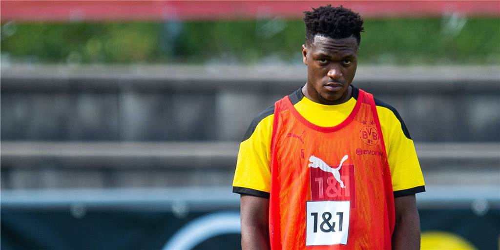 Die Zeit drängt: Wie lange fehlt Dan-Axel Zagadou dem BVB? Die Zeit drängt: Wie lange fehlt Dan-Axel Zagadou dem BVB?