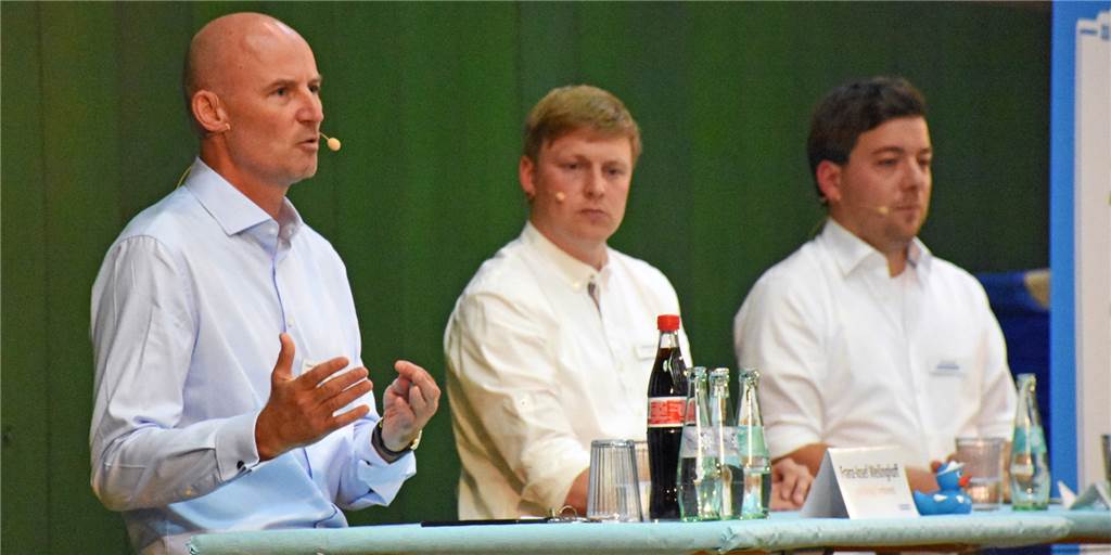 Rededuell der Bürgermeisterkandidaten über Klimaschutz und Turnhalle Franz-Josef Weilinghoff (l.) und Markus Janning (M.) stellten sich den Fragen von Redakteur Till Goerke.