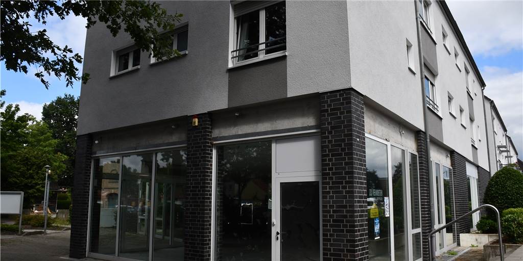 Wohnen statt einkaufen in Bork: WBG weist Kritik der CDU zurück Der ehemalige Edeka in Bork wird zu Wohnungen umgebaut.