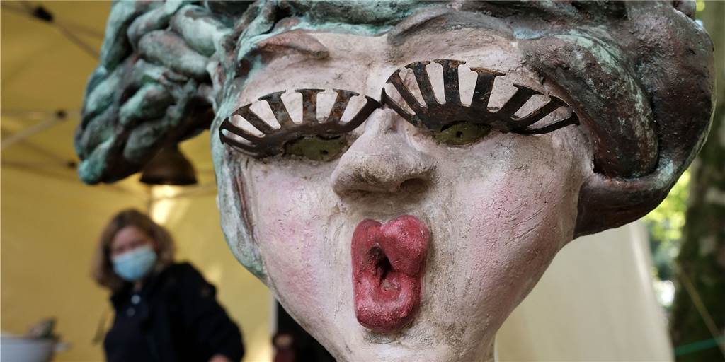 Besucher-Reaktion überrascht Organisatoren der Fine Arts Kunst und Corona - verträgt sich das? Beim Kunstmarkt Fine Arts konnten die Besucher das herausfinden.