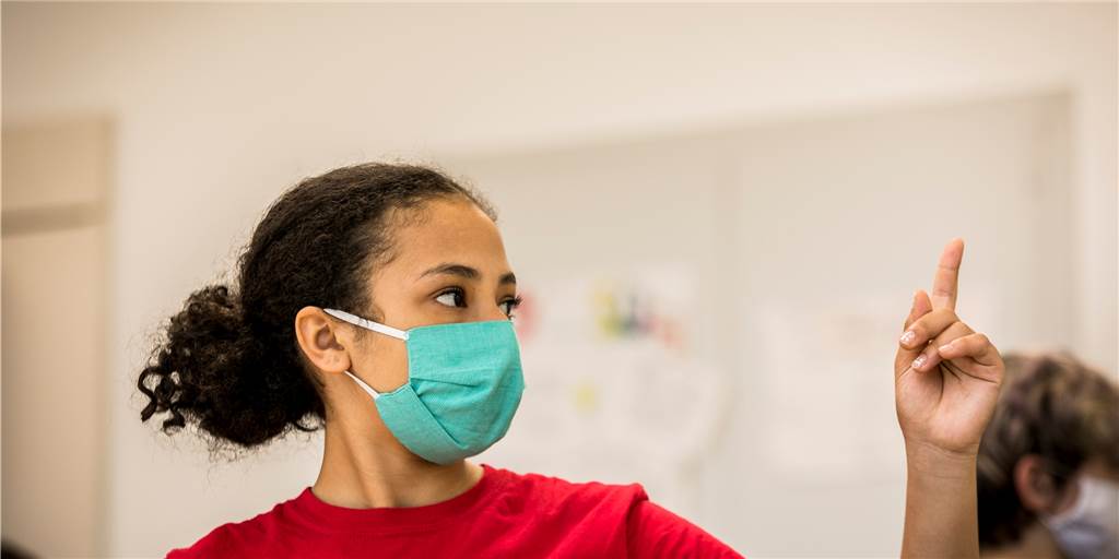 Dortmunder Schulen wollen weiter Unterricht mit Maske Am Montag (31.8.) soll der letzte Tag sein, an dem Schüler in Dortmund einen Mundschutz im Klassenzimmer tragen müssen.