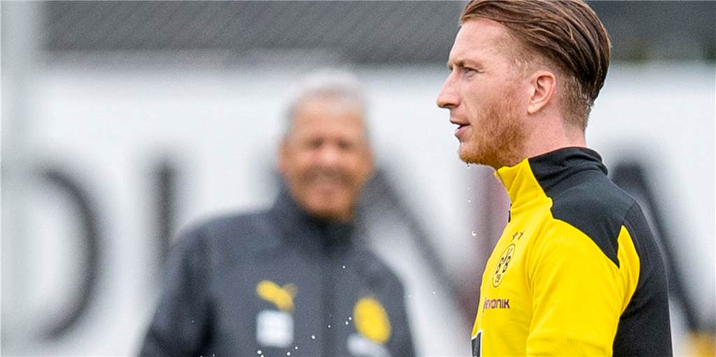 Fähnchen im Wind: Marco Reus ist jetzt wieder Hoffnungsträger beim BVB Fähnchen im Wind: Marco Reus ist jetzt wieder Hoffnungsträger beim BVB