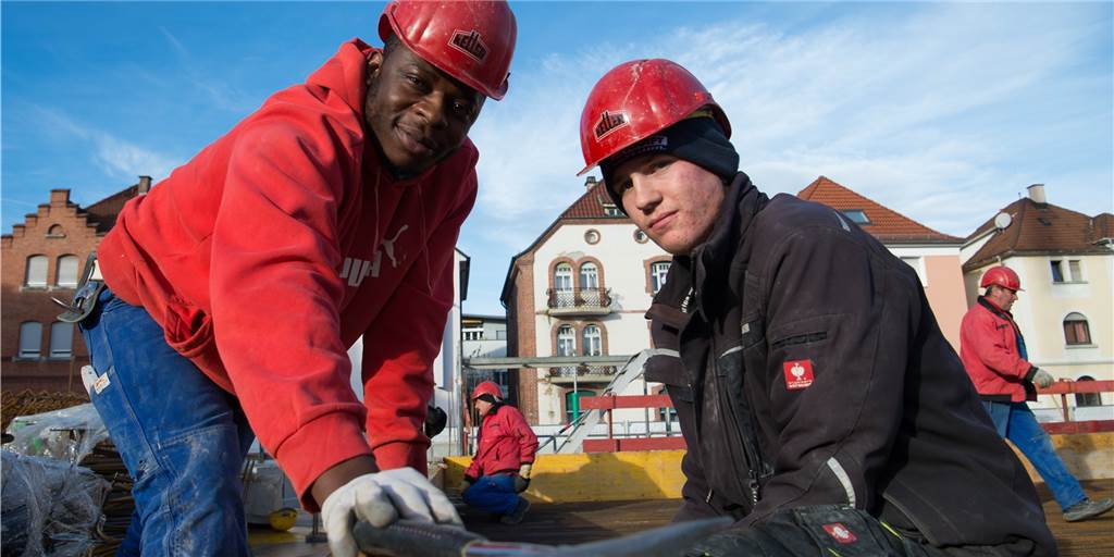 Über die Hälfte der Ausbildungsstellen bei Baufirmen bleiben unbesetzt Auszubildende im Baugewerbe gibt es nicht mehr viele: 56 Prozent der Ausbildungsstellen im Kreis Borken blieben im Juli unbesetzt.