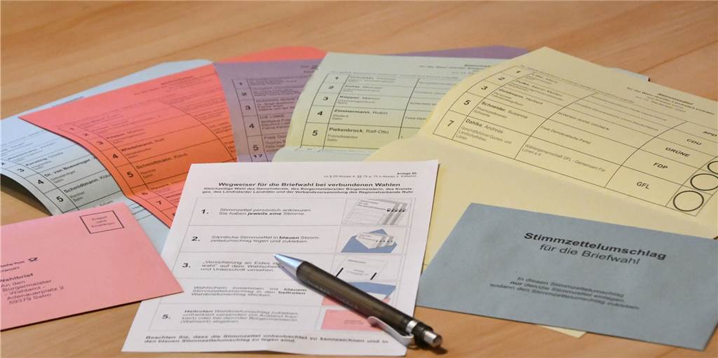 Briefwahl in Selm: Bisher 21500 Stimmzettel und 72 Stunden Einpack-Arbeit Die Selmer haben noch die Gelegenheit zur Briefwahl. Bislang haben sich mehr als doppelt so viele Bürger als bei der vergangenen Kommunalwahl für die Briefwahl entschieden.