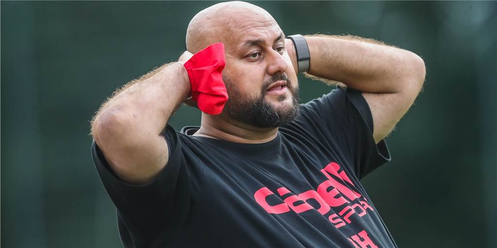 Türkspor Dortmund wirft einen wichtigen Teil der Sportlichen Leitung raus Türkspor Dortmund wirft einen wichtigen Teil der Sportlichen Leitung raus