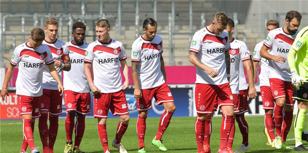 So läuft es für die Lüner Fußball-Profis: Corona-Pause, Doppelpack und zwei Auftaktsiege So läuft es für die Lüner Fußball-Profis: Corona-Pause, Doppelpack und zwei Auftaktsiege