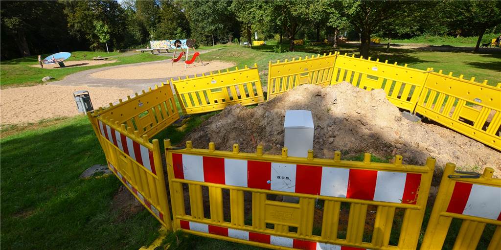 Eklat um Mengeder Volksgarten: Ein Schlag ins Gesicht der Demokratie Die Sanierung des Volksgartens bietet einmal mehr Konfliktpozenzial zwischen Verwaltung und Politik.