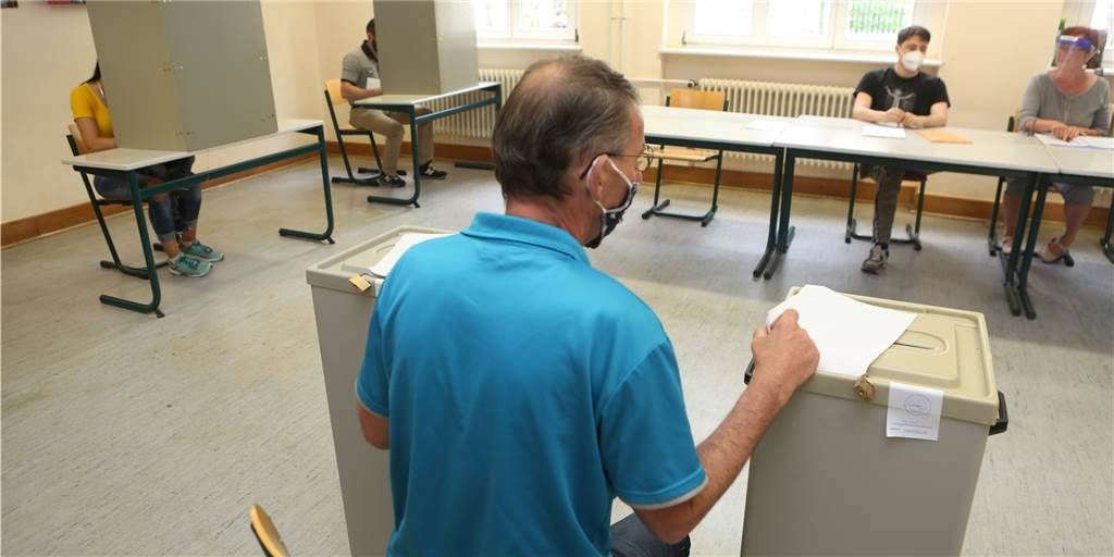 Unruhe unter Wahlhelfern im Rathaus: „Es trifft immer dieselben“ Unruhe unter Wahlhelfern im Rathaus: „Es trifft immer dieselben“