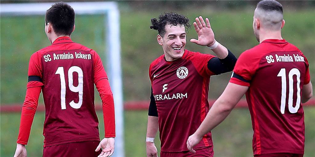 Der SC Arminia Ickern möchte nach dem 1:0-Auftaktsieg beim ETuS Wanne durch das Tor von Amin El Ouanjli (Mitte) am zweiten Spieltag daheim nachlegen.