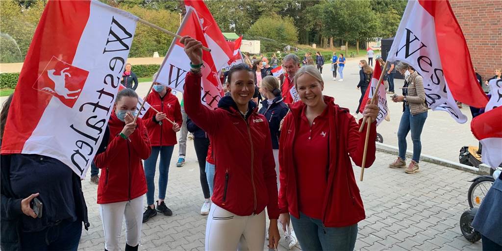 Ann-Kathrin Leisentritt vom RV St. Georg durfte sich mit Europameistern messen Ann-Kathrin Leisentritt vom RV St. Georg durfte sich mit Europameistern messen