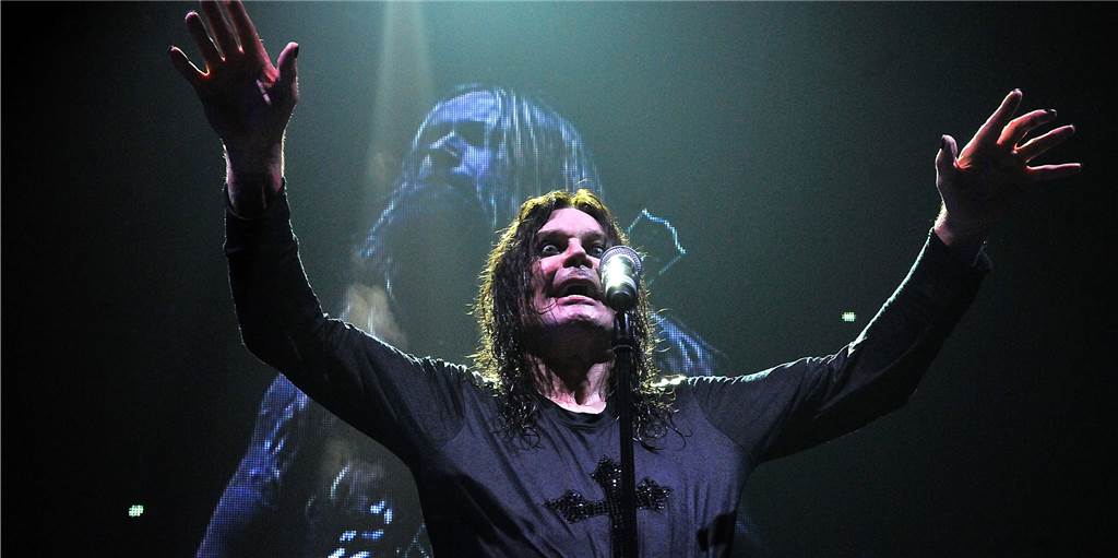 Ozzy Osbourne und Judas Priest im Sitzen: Westfalenhallen nehmen wieder Betrieb auf Ozzy Osbourne kehrt im Corona-Jahr 2020 in die Westfalenhallen zurück – 2012 war er schon mal in Dortmund