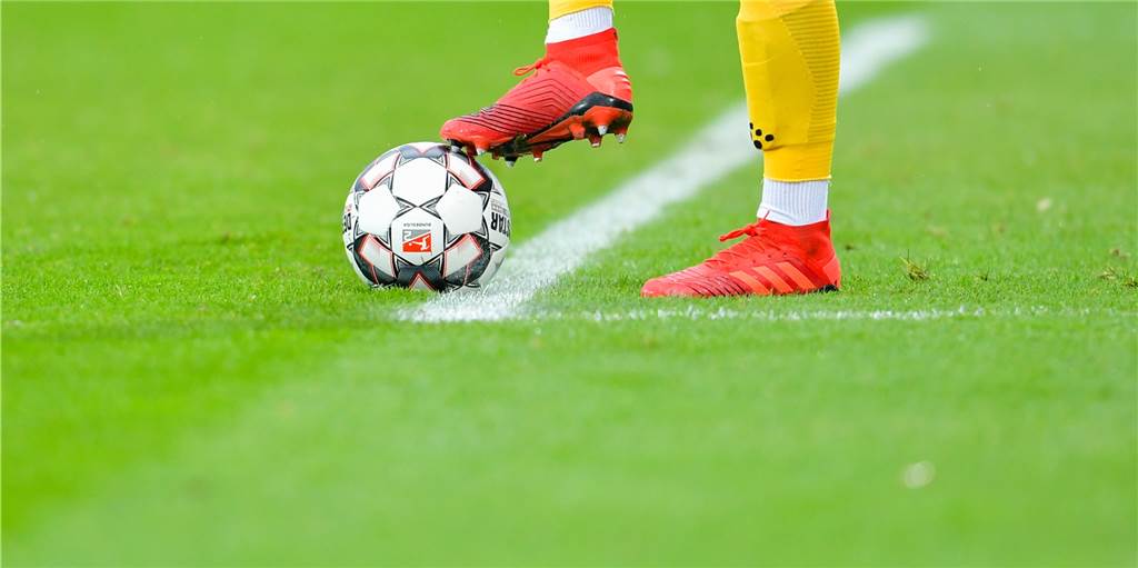 Lüner Fußballer arbeitete während Corona jeden Tag drei Stunden lang zu Hause an seiner Fitness Lüner Fußballer arbeitete während Corona jeden Tag drei Stunden lang zu Hause an seiner Fitness