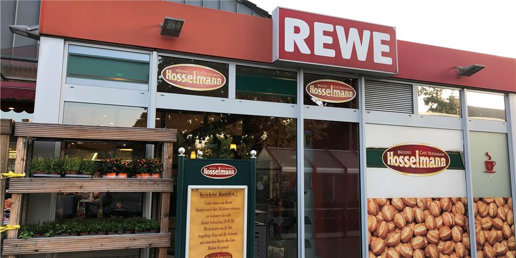Bäckerei Hosselmann zieht bei Rewe in Olfen aus - Nachfolger in Sicht Die Bäckerei Hosselmann zieht zum Monatsende bei Rewe in Olfen aus.